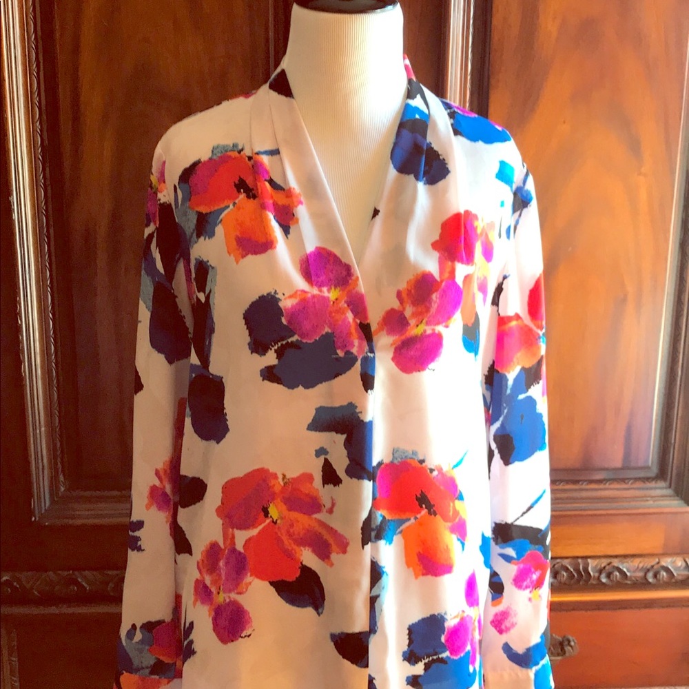 Vince Camuto floral blouse